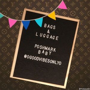 Purses! Shopping Bags & Luggage OH MY!